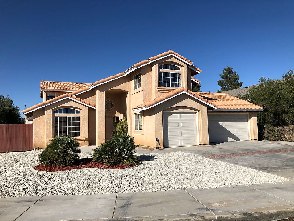 1st image of 14540 Corral St