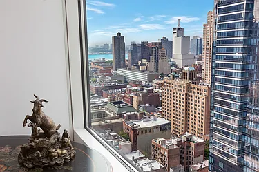 Rented by New York Residence