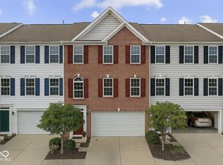 9458 Tanhurst Dr, Indianapolis, IN