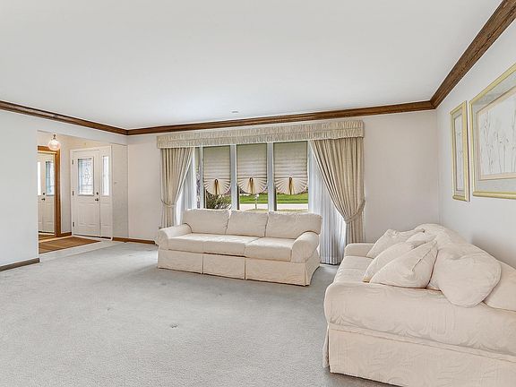 2nd image of 7617 Sequoia Ct