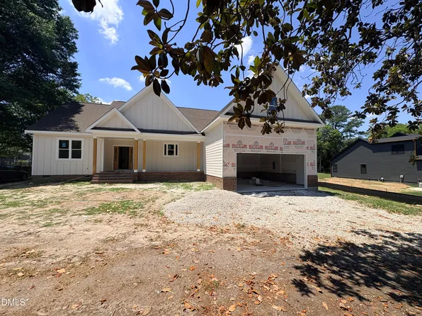 613 Pearces Rd, Zebulon, NC 27597