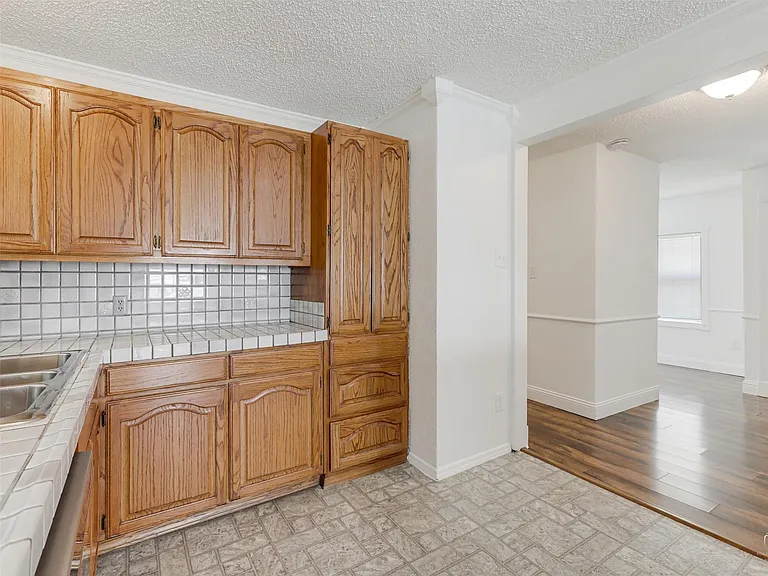 14025 Janwood Ln — Photo 12