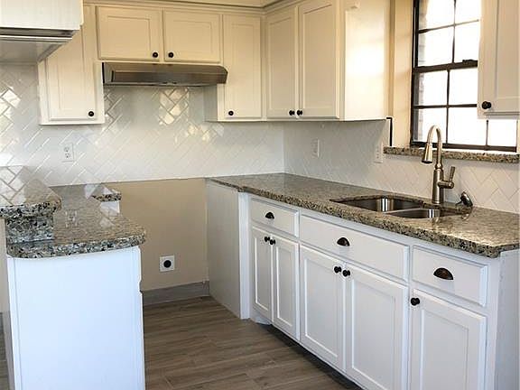 4th image of 5508 Carla St