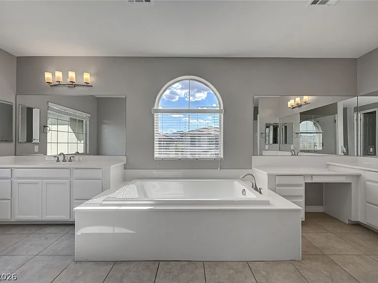 358 Elder View Dr — Photo 34