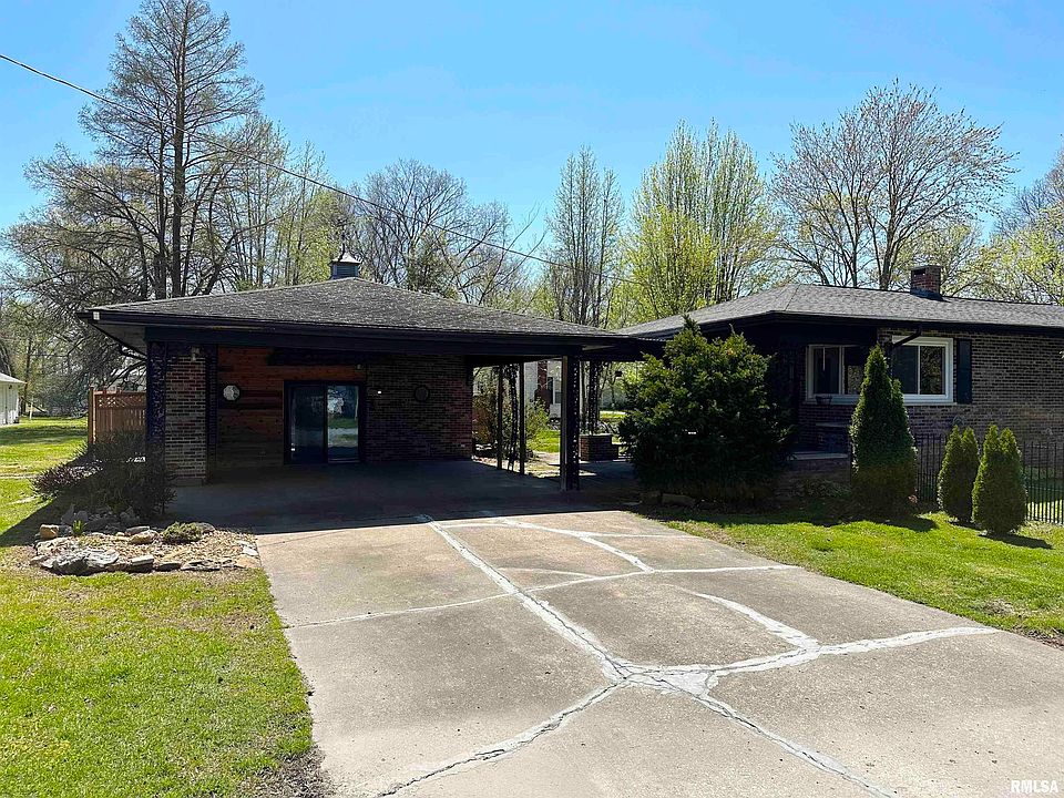 108 W Douglas St, De Soto, IL 62924 Zillow