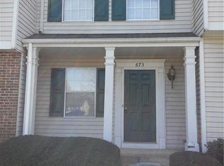 673 Lex Dr, Charlotte, NC 28262