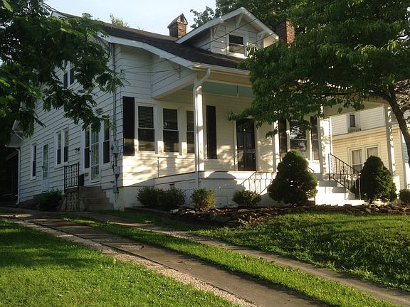 3rd image of 210 Winn St