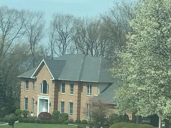 23 Emlyn Ln, Mechanicsburg, PA 17055