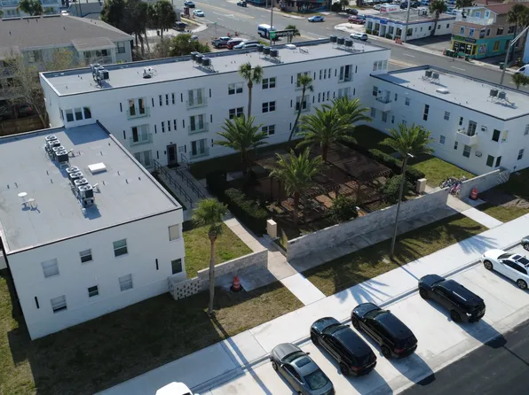 Ocean Reef Apartments, 220 5th Ave S #206, Jacksonville Beach, FL 32250