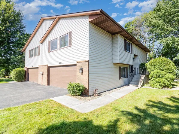 3838 Goodwin Ave N, Oakdale, MN 55128