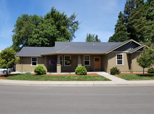 847 S 31st Pl, Springfield, OR 97478