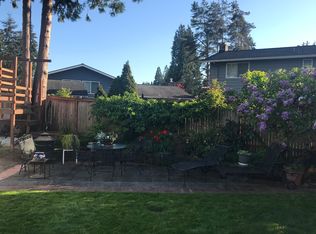 10609 NE 198th St, Bothell, WA 98011