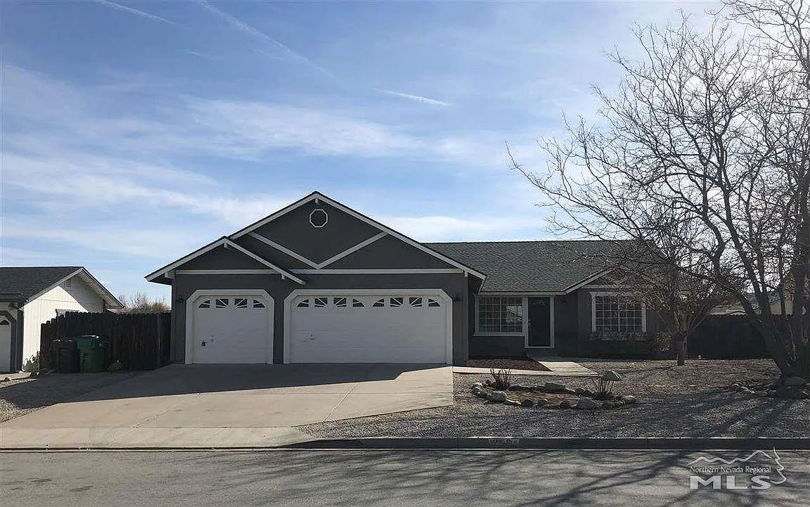 230 Ember Dr photo 1