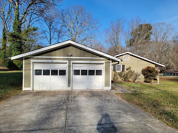 3rd image of 1824 Mackinaw Pl SE