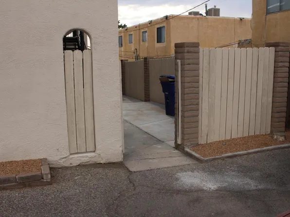 1729 Paisano St NE APT 4, Albuquerque, NM 87112