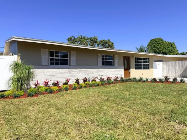 63 Andros Road, Palm Springs, FL 33461