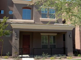 320 W Herro Ln, Phoenix, AZ 85013