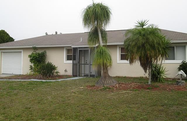 1st image of 1016 SE 13th Pl