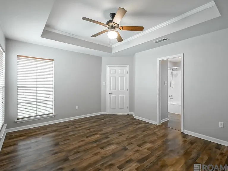 3437 Myrtle Grove Dr — Photo 10