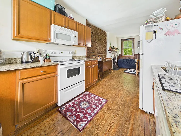 1912 Parkwood Ave #2 — Photo 16