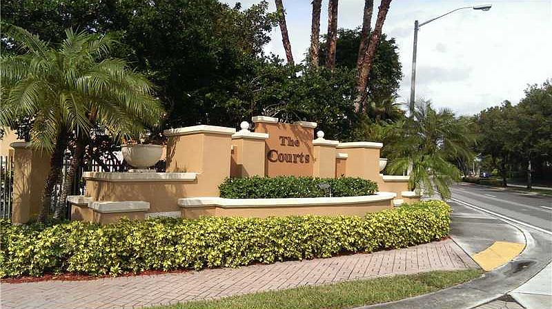 1st image of 6440 NW 114th Ave Unit 427