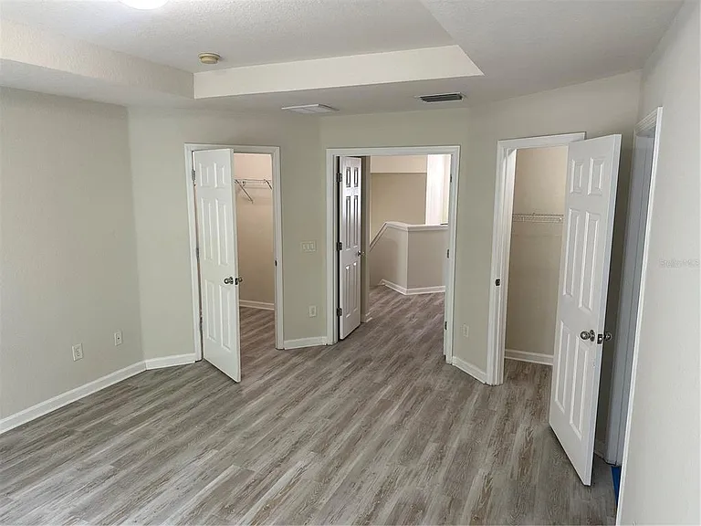 5097 SW 40th Pl — Photo 14
