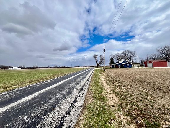 5th image of E Hundred North Rd