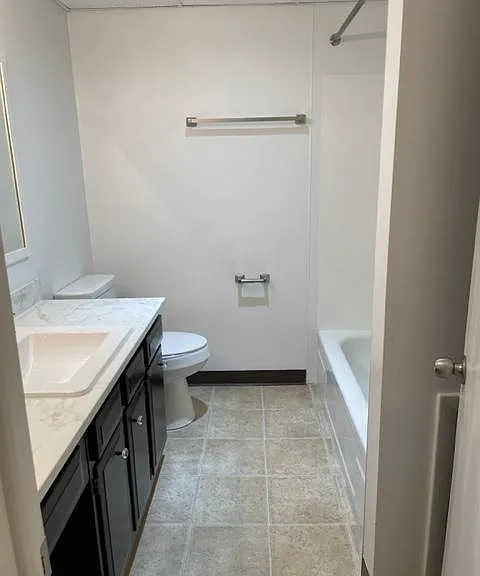 135 S 6th St — Photo 8