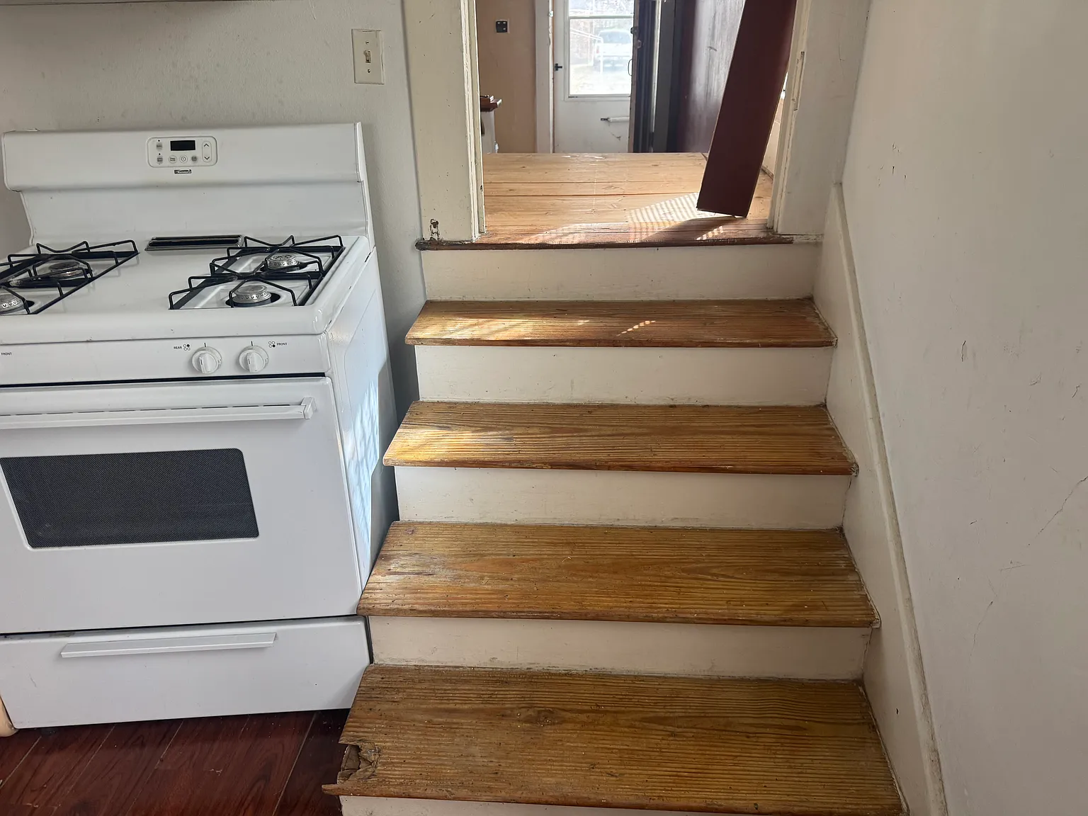 3 bed, 1588 sqft, $1,275 — Photo 4