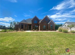 1614 Lily Ln, Statham, GA 30666