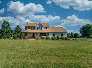 4191 Ford Dr, Emmaus, PA 18049