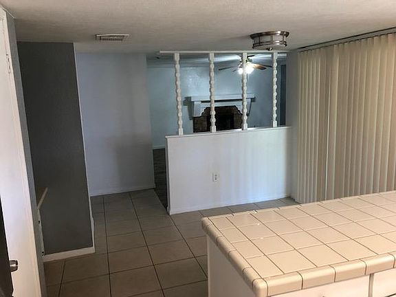 Dining space off Kitchen-Leads to outdoor covered patio