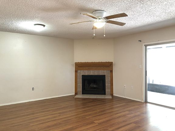 5th image of 7605 Tamarind Ave