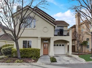 35 Arroyo View Cir, Belmont, CA 94002