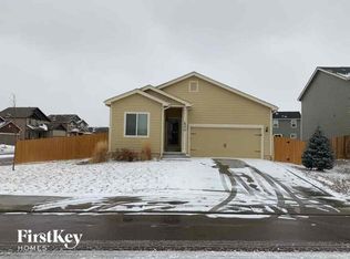 6776 Kearsarge Dr, Colorado Springs, CO 80925