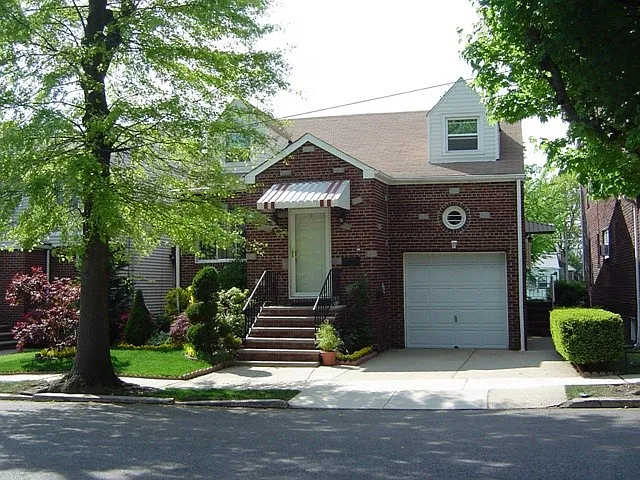 509 Saint Pauls Ave #2