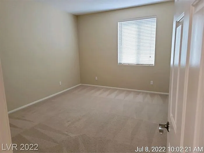 2768 Craigmillar St — Photo 29