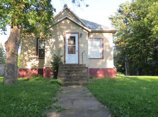 313 2nd St S, Bristol, SD 57219