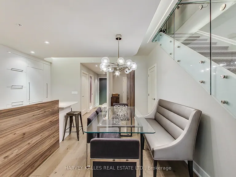 30 Nelson St #Townhouse 24 — Photo 8