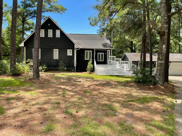 3209 Island Dr SE, Bolivia, NC 28422