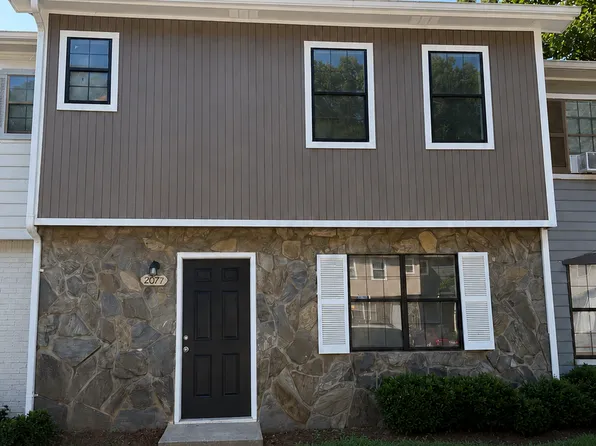 2071 Lenoa Ln, Marietta, GA 30106