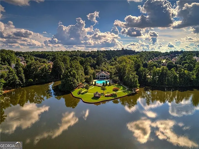 1695 Montcliff Dr — Photo 33