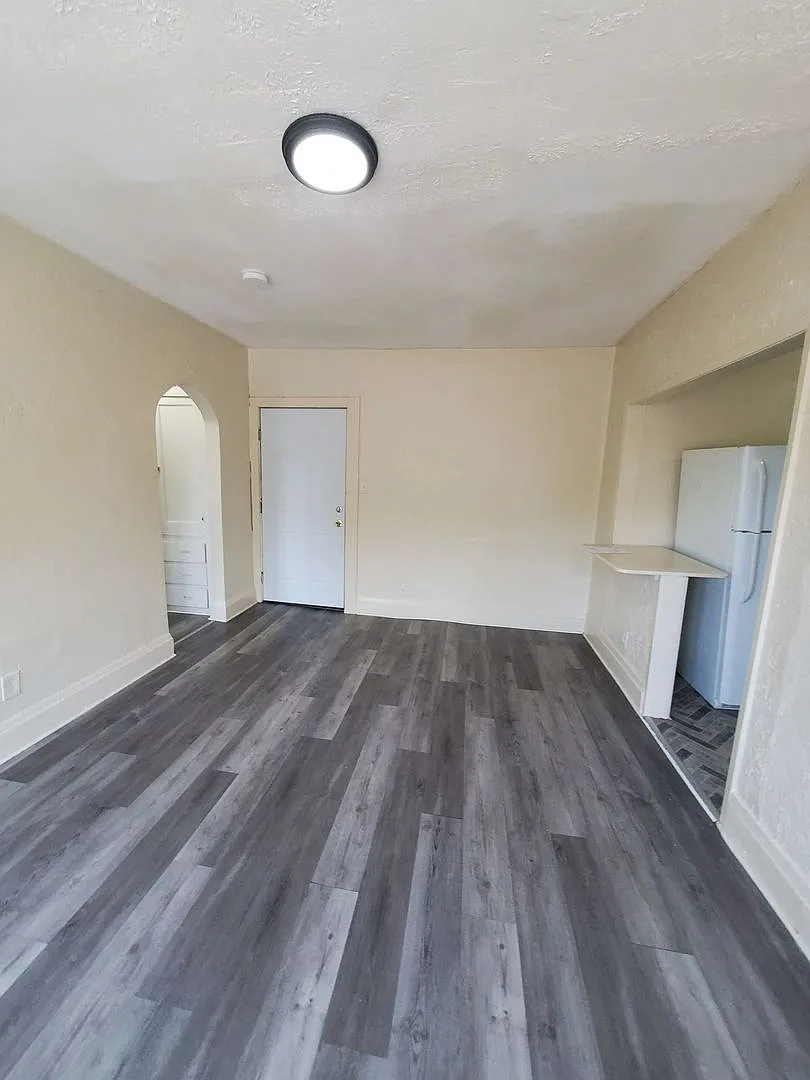 3866 N Port Washington Rd. - 8 Unit — Photo 2