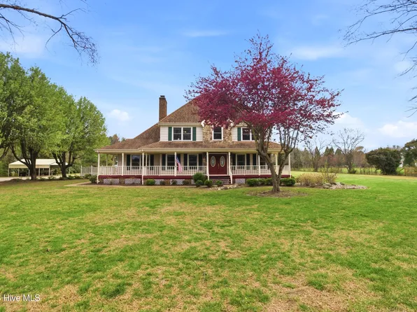 208 Providence Drive, Moyock, NC 27958