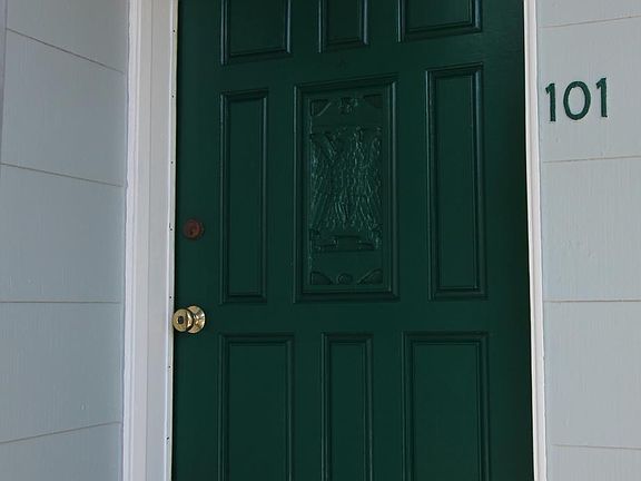2nd image of 101 Cortland Ave