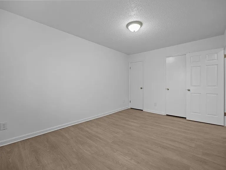 1011 Camden Ave — Photo 30
