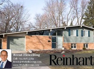 2417 Colony Ct, Ann Arbor, MI 48104