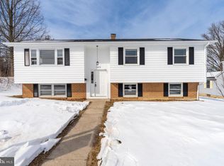 149 W Myrtle St, Littlestown, PA 17340