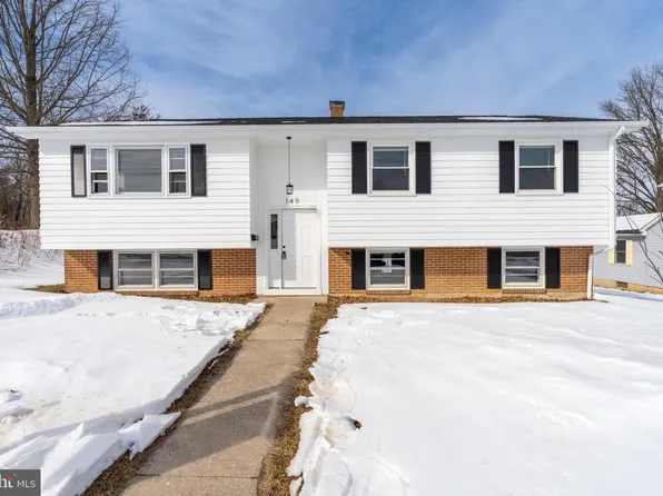 149 W Myrtle St, Littlestown, PA 17340