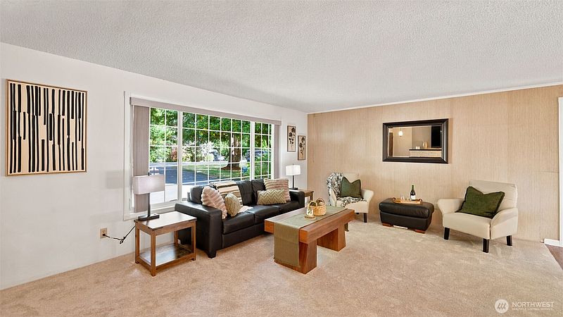 4th image of 17809 147th Avenue SE